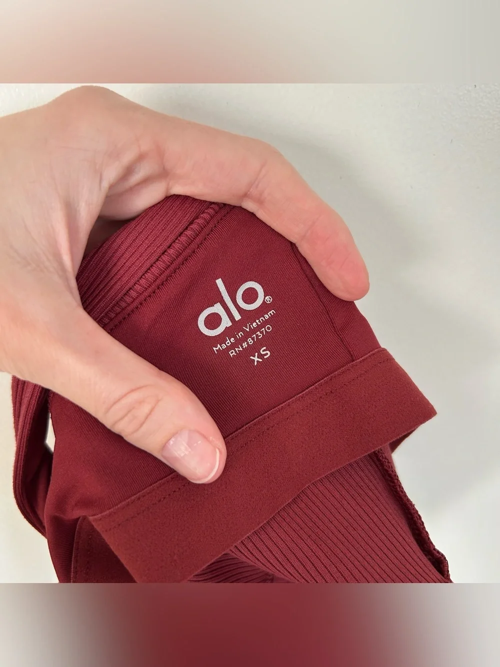Alo Yoga Alosoft Ribbed Chic Bra Tank Top Red Size Extra Small